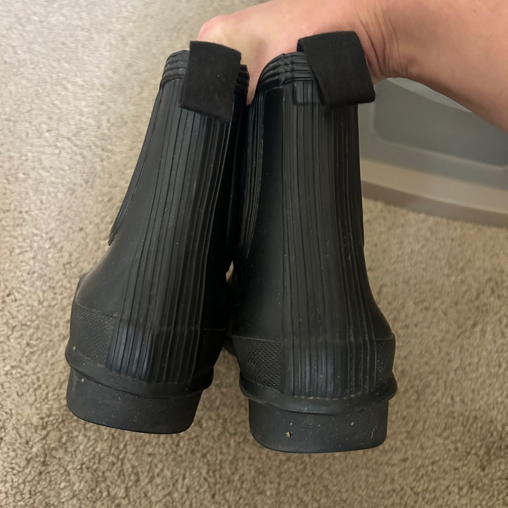 Hunter Classic Black Waterproof Boots - Picture 3 of 4